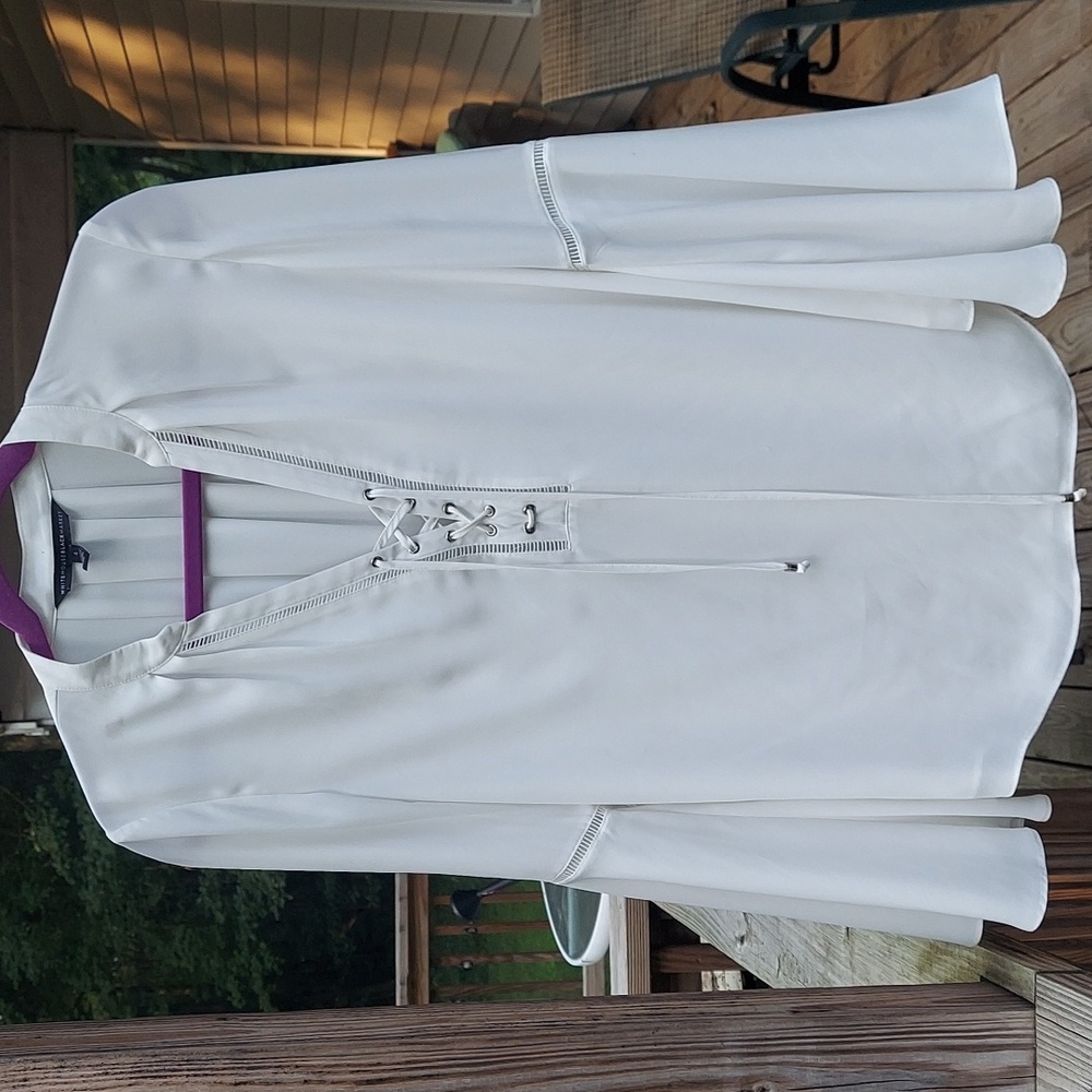 White House Black Market White Poet Sleeve Criss Cross Neck Casual Top Sz 4